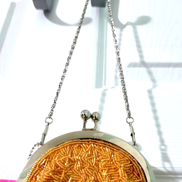 SQ To Have & To Hold Vintage Gold Beaded Purse - Picture 6 of 10